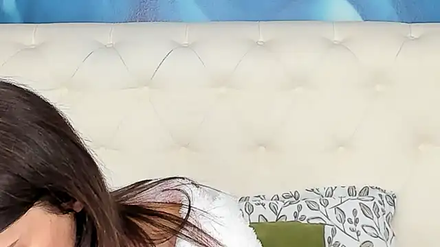 SkinnyDolly online show from 5, 12, 2025