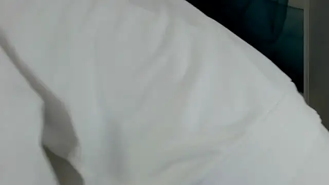 SkinnyDolly online show from 29, 4, 2026