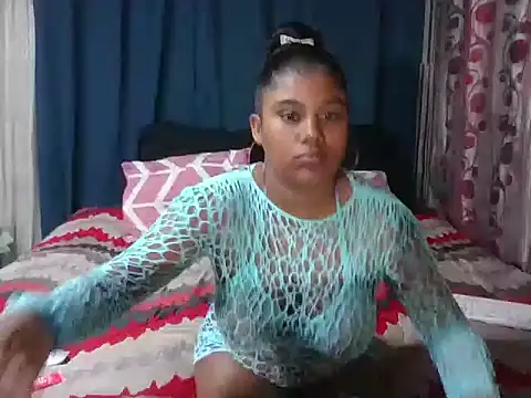 Snapshot of Lilmisskay18 chatting on 8, 7, 2026 Lilmisskay18 online show from 8, 7, 2026
