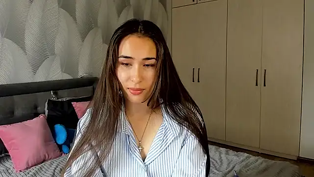 Bambiii bby online show from 13, 9, 2025