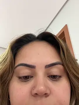 lariic online show from 23, 4, 2026