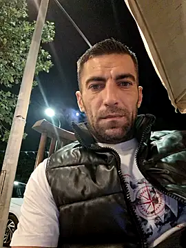 Snapshot of Greecefuck chatting on 5, 10, 2025 Greecefuck online show from 5, 10, 2025