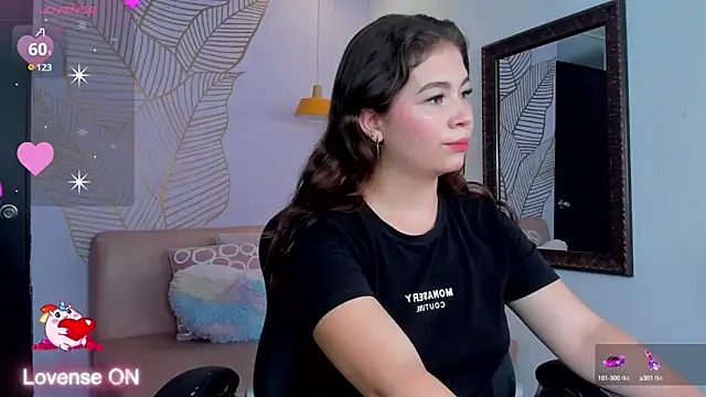 Snapshot of KarenPautt chatting on 11, 1, 2025 KarenPautt online show from 11, 1, 2025