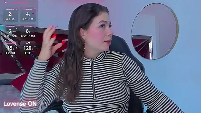 Snapshot of KarenPautt chatting on 19, 2, 2025 KarenPautt online show from 19, 2, 2025