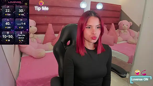 Snapshot of anna__duff chatting on 21, 12, 2024 anna duff online show from 21, 12, 2024