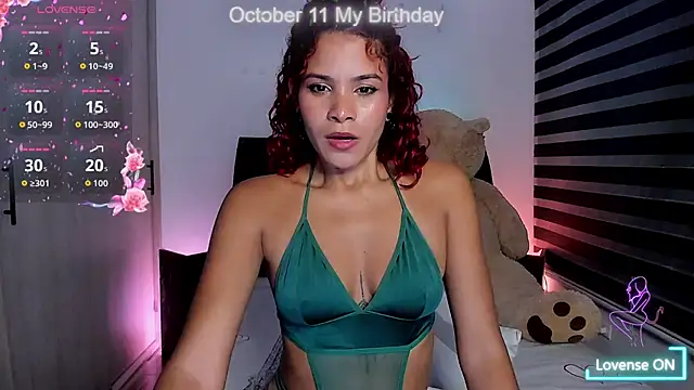 Snapshot of anna__duff chatting on 29, 9, 2025 anna duff online show from 29, 9, 2025