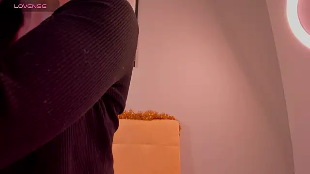 Sophiaa sensual online show from 15, 12, 2025