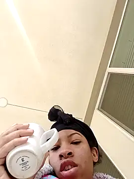lightskinnbrazzy online show from 26, 12, 2024