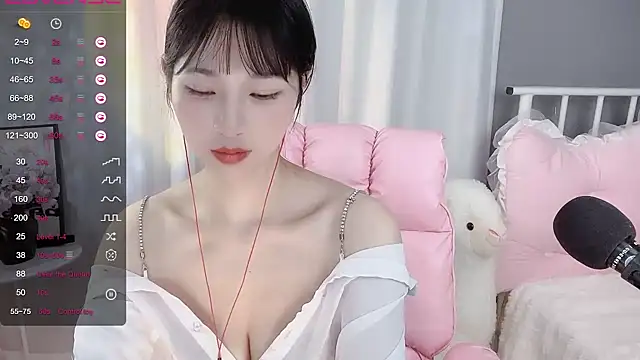 Snapshot of -Jolene-688- chatting on 3, 1, 2025 -Jolene-688- online show from 3, 1, 2025