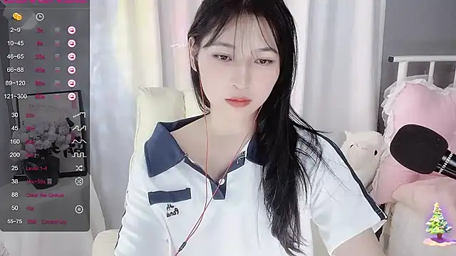 Snapshot of -Jolene-688- chatting on 6, 1, 2025 -Jolene-688- online show from 6, 1, 2025