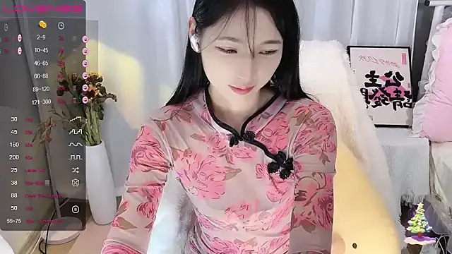 Snapshot of -Jolene-688- chatting on 5, 3, 2025 -Jolene-688- online show from 5, 3, 2025