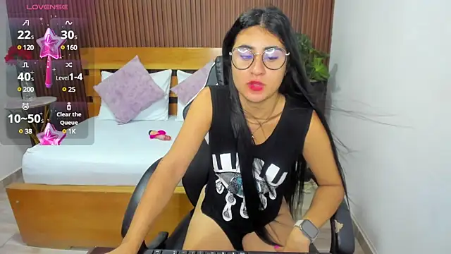 evelin leroy online show from 12, 3, 2025