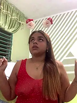 Snapshot of Evabigass chatting on 3, 12, 2024 Evabigass online show from 3, 12, 2024