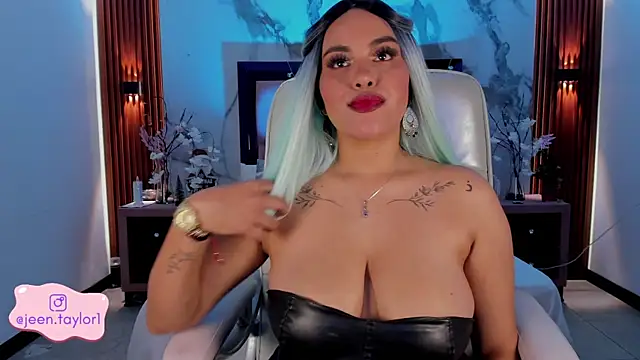 Jeen Taylor online show from 3, 12, 2025