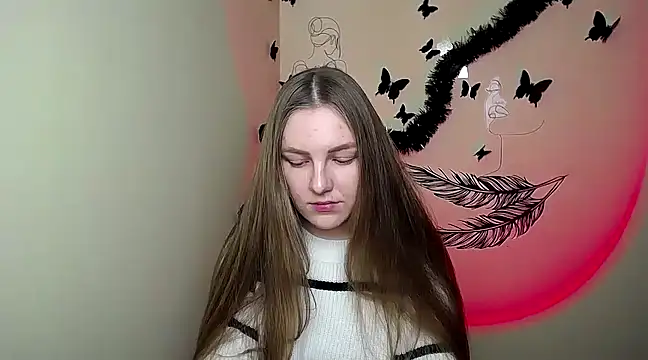 Snapshot of _AlMamiyy_ chatting on 4, 1, 2025 AlMamiyy online show from 4, 1, 2025