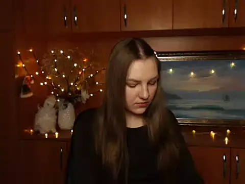 Snapshot of _AlMamiyy_ chatting on 13, 1, 2025 AlMamiyy online show from 13, 1, 2025