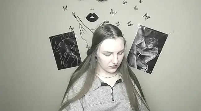 Snapshot of _AlMamiyy_ chatting on 17, 1, 2025 AlMamiyy online show from 17, 1, 2025