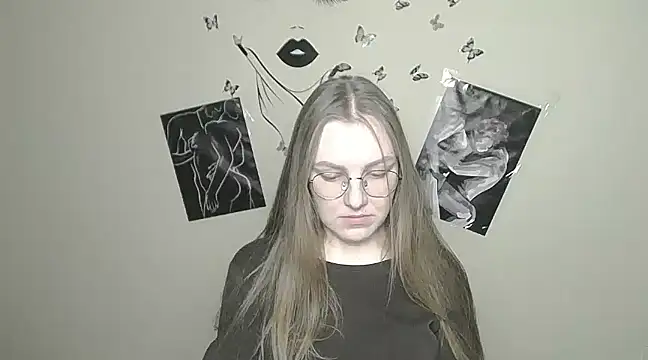 Snapshot of _AlMamiyy_ chatting on 30, 1, 2025 AlMamiyy online show from 30, 1, 2025