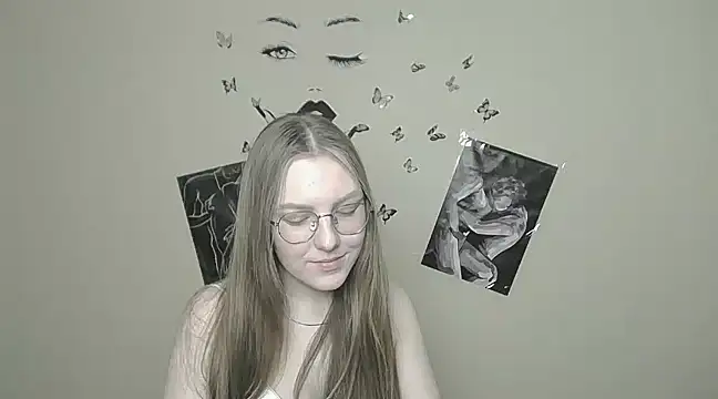 Snapshot of _AlMamiyy_ chatting on 31, 1, 2025 AlMamiyy online show from 31, 1, 2025