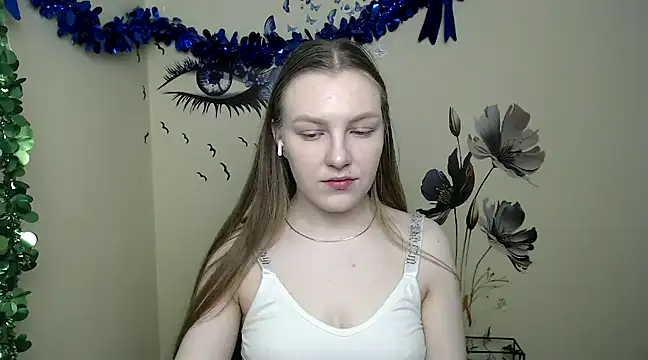 Snapshot of _AlMamiyy_ chatting on 3, 2, 2025 AlMamiyy online show from 3, 2, 2025