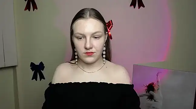 Snapshot of _AlMamiyy_ chatting on 10, 2, 2025 AlMamiyy online show from 10, 2, 2025