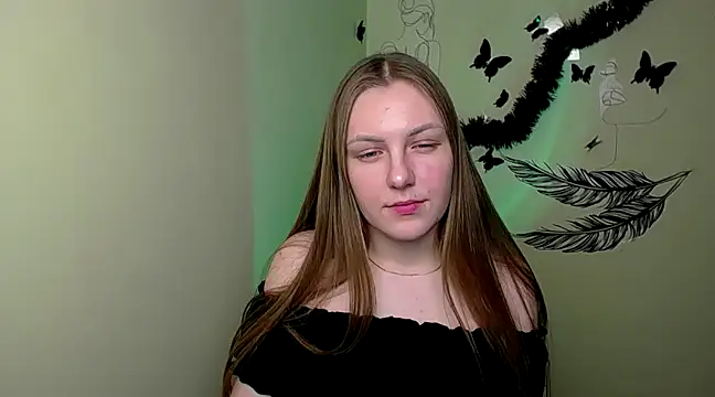 Snapshot of _AlMamiyy_ chatting on 12, 2, 2025 AlMamiyy online show from 12, 2, 2025