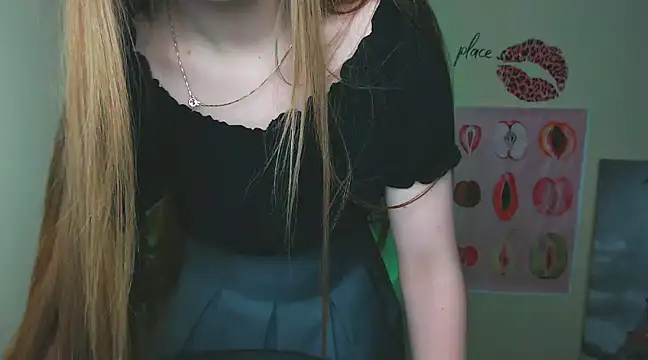 Snapshot of _AlMamiyy_ chatting on 14, 2, 2025 AlMamiyy online show from 14, 2, 2025