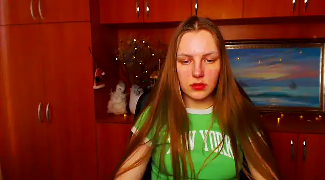 Snapshot of _AlMamiyy_ chatting on 27, 2, 2025 AlMamiyy online show from 27, 2, 2025