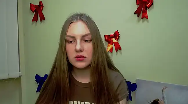 Snapshot of _AlMamiyy_ chatting on 17, 3, 2025 AlMamiyy online show from 17, 3, 2025