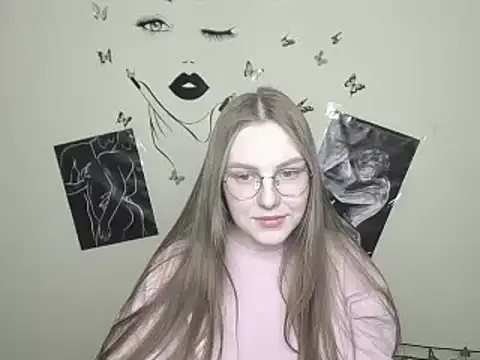 Snapshot of _AlMamiyy_ chatting on 21, 3, 2025 AlMamiyy online show from 21, 3, 2025