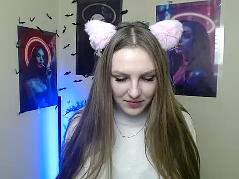 Snapshot of _AlMamiyy_ chatting on 8, 11, 2025 AlMamiyy online show from 8, 11, 2025