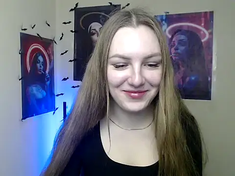 Snapshot of _AlMamiyy_ chatting on 21, 11, 2025 AlMamiyy online show from 21, 11, 2025