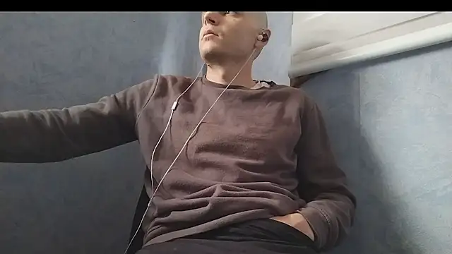 nextdoorneighbor online show from 30, 12, 2024