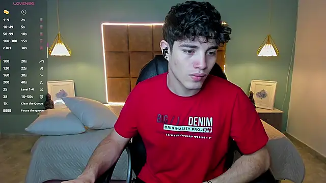 AlejooTwink online show from 3, 10, 2025