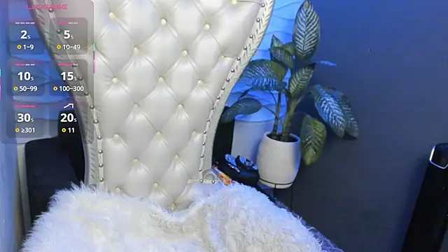 Layla 707 online show from 18, 9, 2025