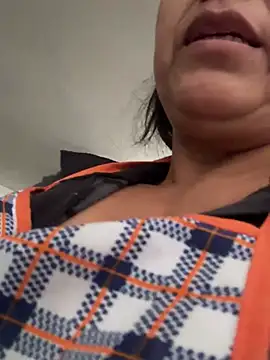 Snapshot of siri_duque chatting on 11, 6, 2026 siri duque online show from 11, 6, 2026