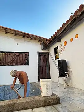 Leo bunny hot online show from 29, 10, 2025