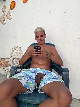 Leo bunny hot online show from 14, 11, 2025