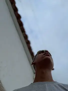 Leo bunny hot online show from 25, 4, 2026