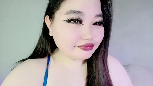 amina moonlightt online show from 14, 2, 2025