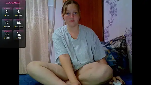 Snapshot of Aria__Dark chatting on 8, 9, 2025 Aria Dark online show from 8, 9, 2025