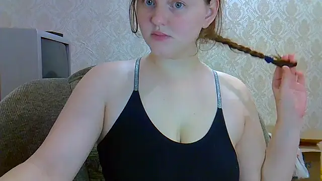 Snapshot of Aria__Dark chatting on 2, 11, 2025 Aria Dark online show from 2, 11, 2025