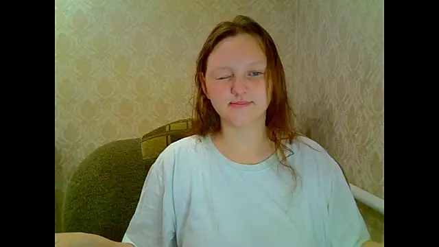 Snapshot of Aria__Dark chatting on 8, 11, 2025 Aria Dark online show from 8, 11, 2025