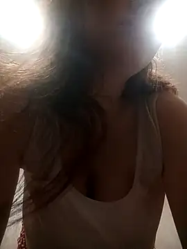 Snapshot of Aria__Dark chatting on 5, 12, 2025 Aria Dark online show from 5, 12, 2025