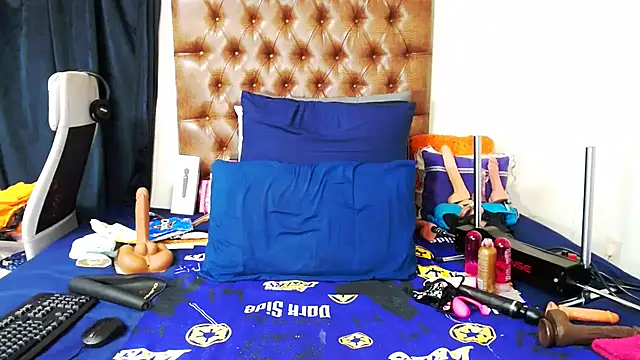 Hotxbums22 online show from 7, 2, 2026