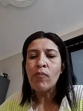 Slut Milf  online show from 5, 1, 2025