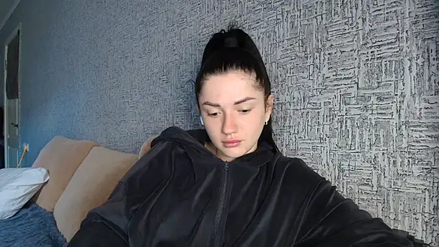 Liana diva online show from 25, 4, 2026