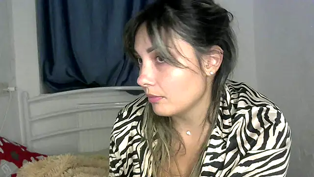 Snapshot of Iskor_ka chatting on 16, 10, 2025 Iskor ka online show from 16, 10, 2025