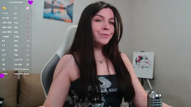 lunalovesu online show from 19, 3, 2025