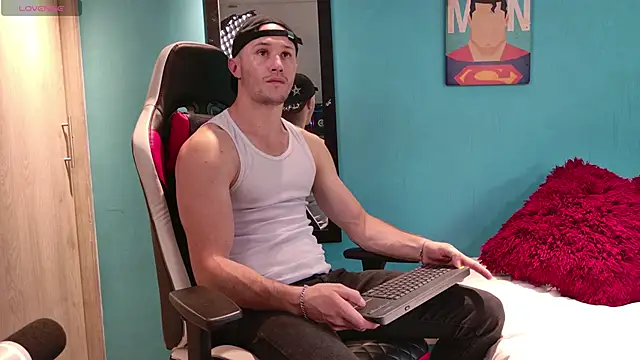 AxelFairchaild online show from 9, 3, 2025